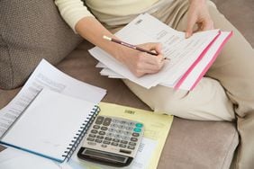 Con un aumento del 1,66%, la jubilación mínima trepó a 505.748,51 pesos y la AUH a 156.588 por hijo