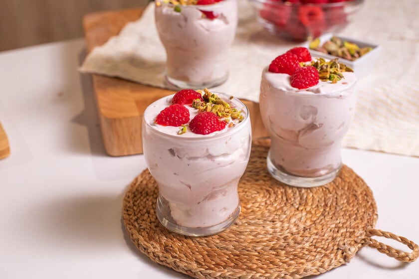 Mousse de frambuesas sin huevo: 15 minutos de cocina y dos horas de paciencia