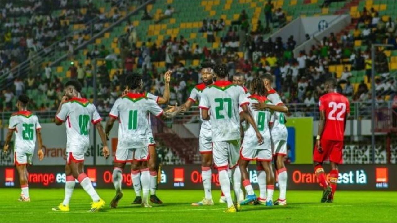 Siete a cero y a otra cosa: la Selección se dio un festín con un rival que llegó con lo justo