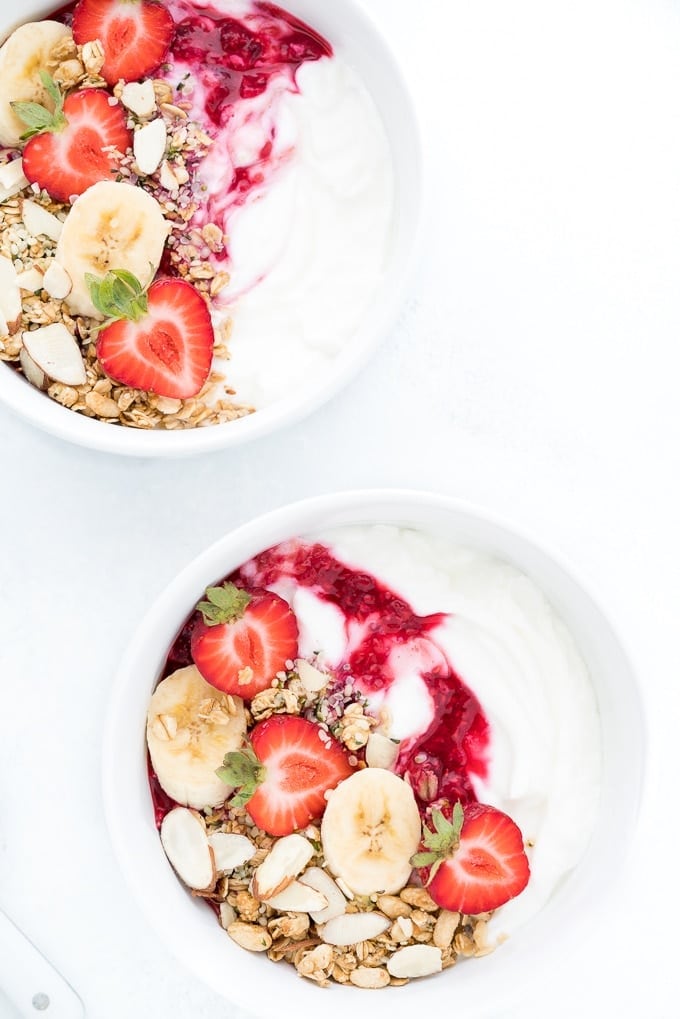 Yogur griego y hígado graso: por qué no alcanza con un solo alimento y qué sí recomiendan los especialistas