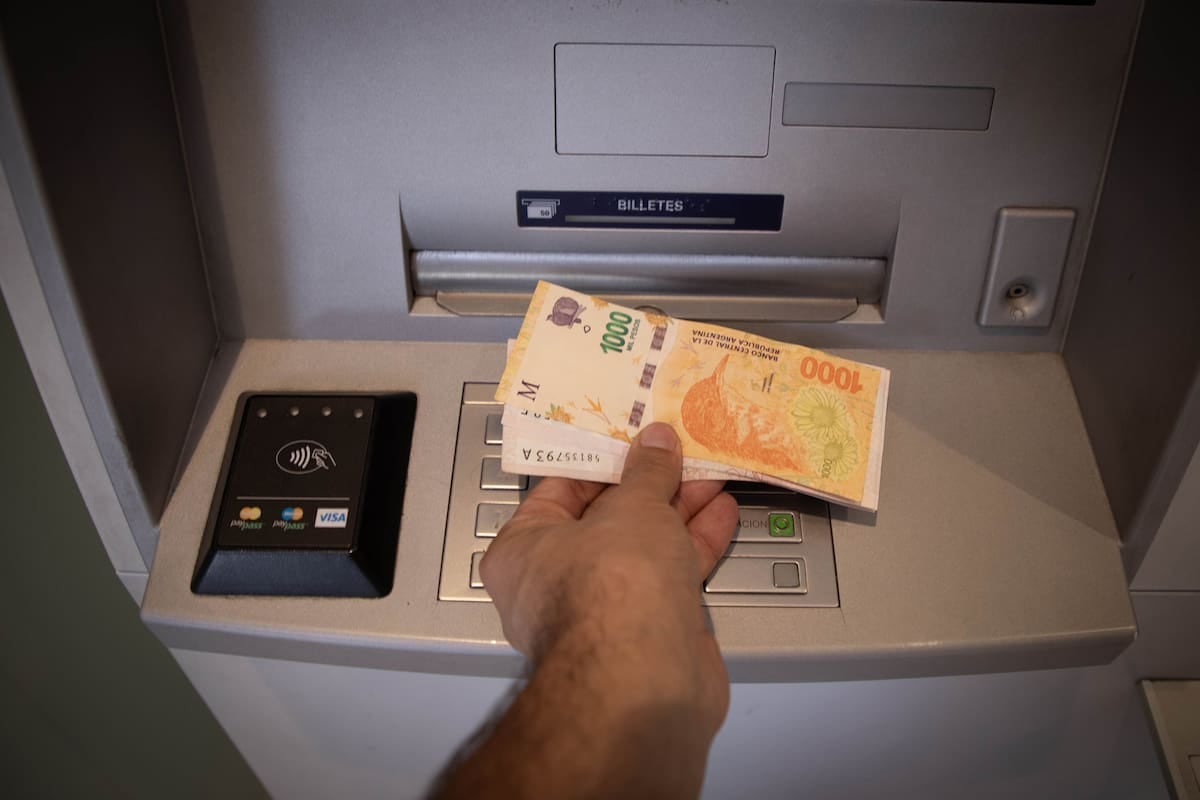 La banca argentina se replegó a 3.944 sucursales y acelera el cierre de filiales