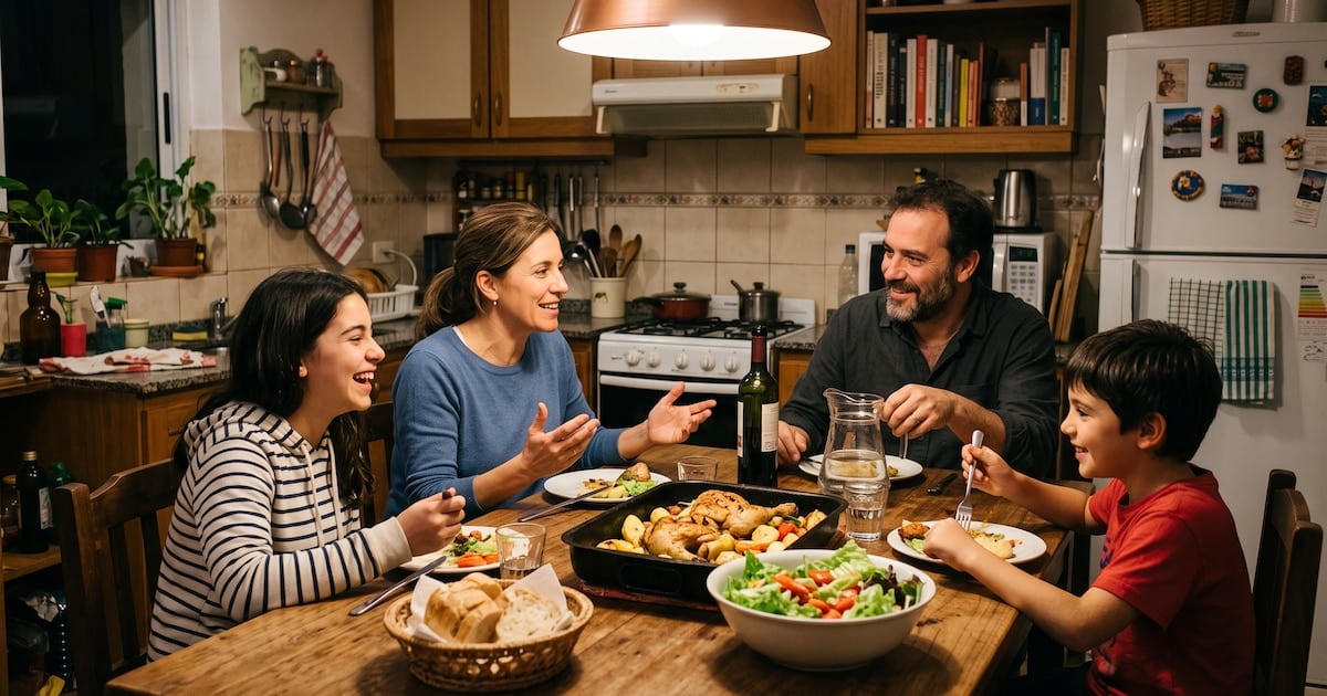 Comer en familia, la receta olvidada que puede cambiar la salud de los chicos