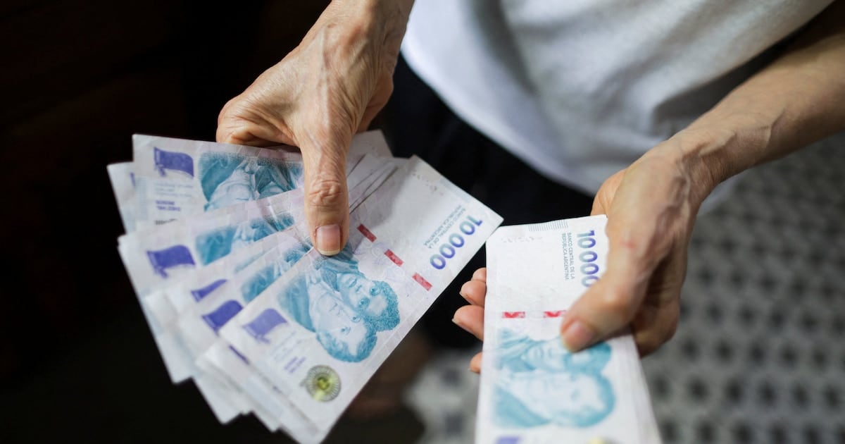 Jóvenes y billeteras virtuales: la deuda que se escurre fuera de la banca tradicional