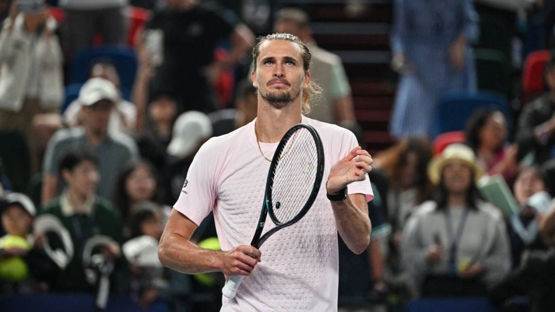 Zverev sudó la gota gorda en Shanghái: lo resolvió en dos tie-break y va por De Miñaur