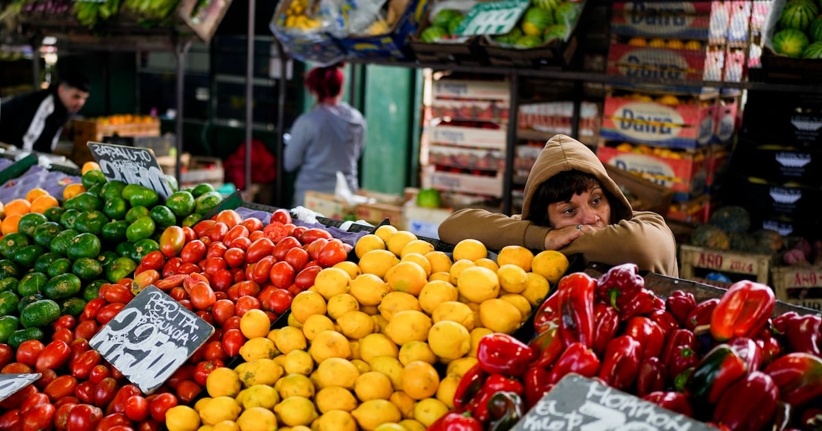 El tomate volvió a ser el protagonista de la inflación de alimentos en septiembre