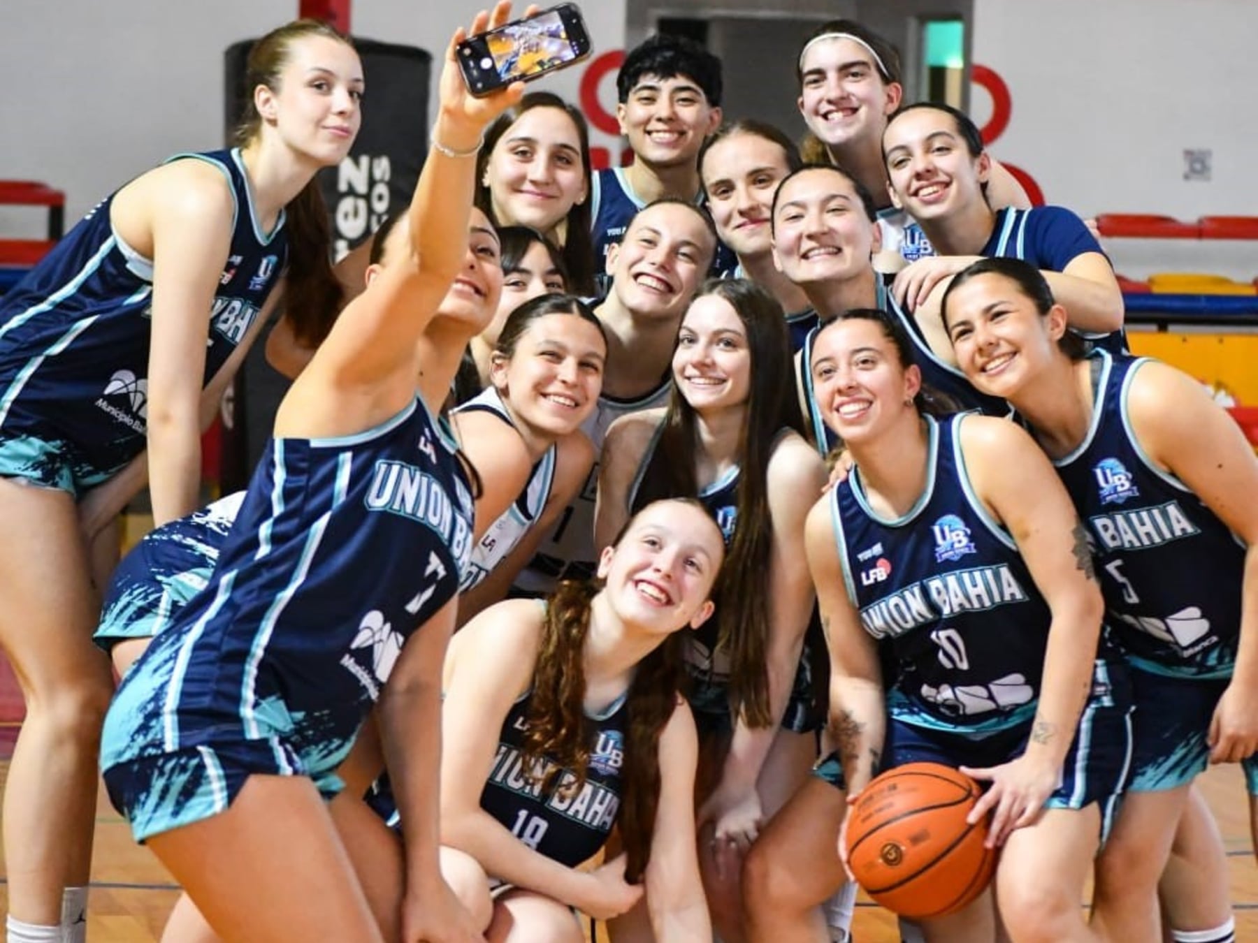 Bahía Blanca vuelve al mapa del básquet grande y lo hace de la mano de las mujeres