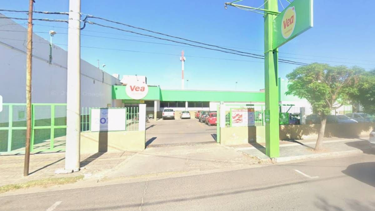 Confirmaron una multa a un supermercado de Neuquén por el robo de una bicicleta en su estacionamiento