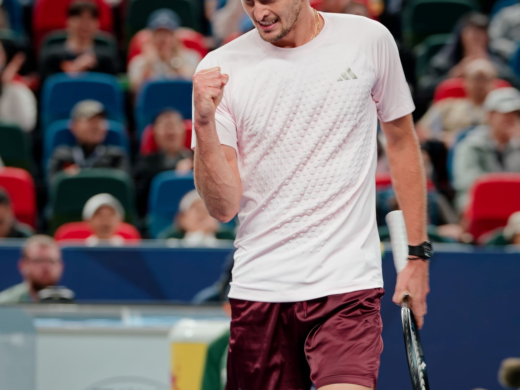 Zverev pasó la guadaña y va por Davidovich Fokina en Shanghái: el alemán quiere otra corona para su vitrina