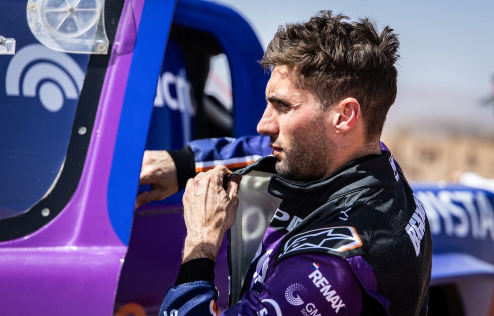 Benavides no se baja: el Dakar 2027 se corre y él sigue entrenando como si nada