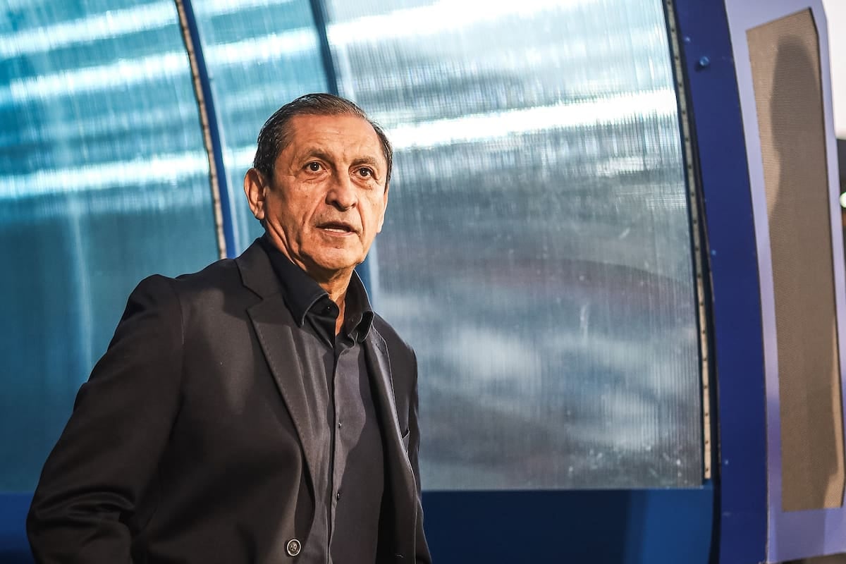 Ramón Díaz dice que no a Corinthians y se planta en la puerta de River: el llamado que no llega