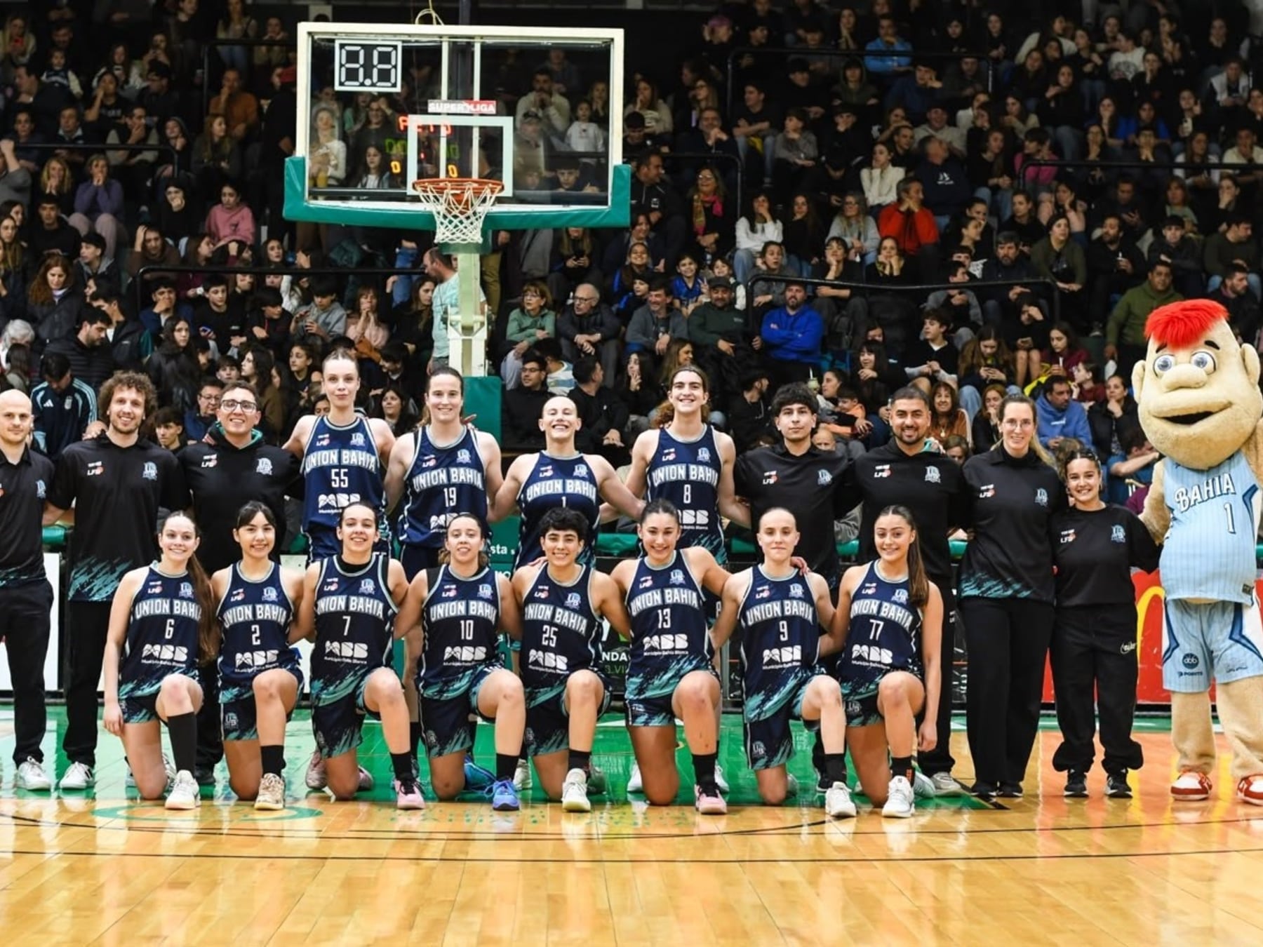 Bahía Blanca esperó 41 años para volver a la elite: ahora son ellas las que saltan a la cancha