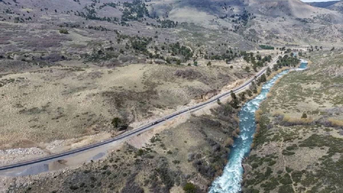 Neuquén cumple con la Ruta 23: asfalto completo entre Aluminé y Villa Pehuenia antes de fin de verano
