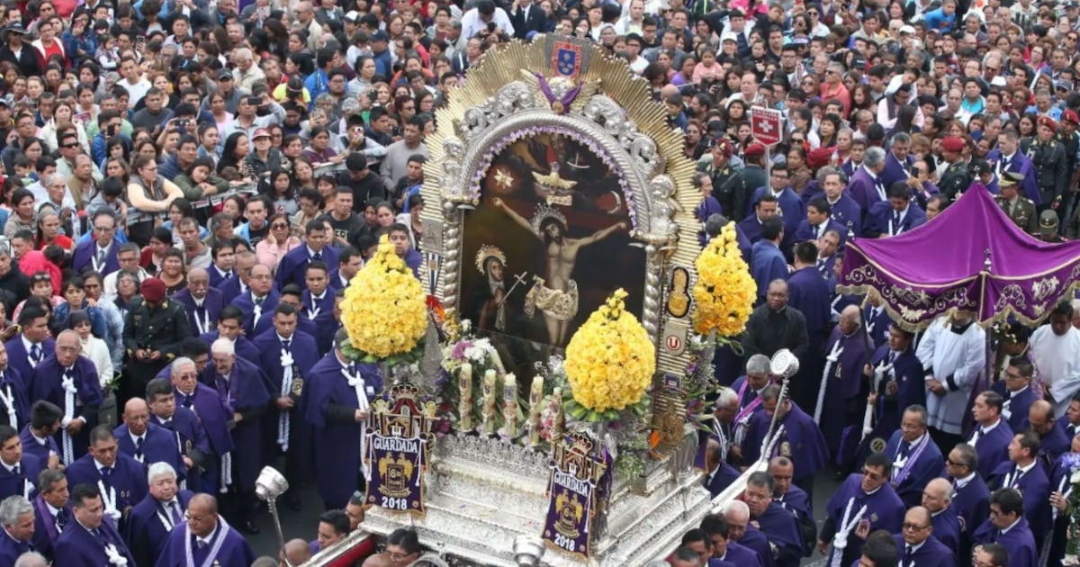 La procesión del Cristo Moreno vuelve a tomar las calles del centro histórico de Lima