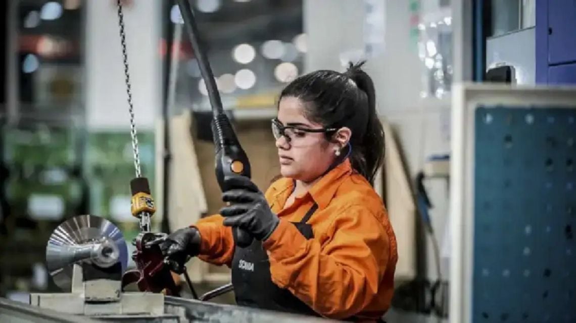 La actividad económica quedó a la espera de un rebote que no llega tras el tropiezo de julio