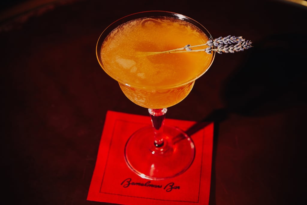 El bar con piano del Claridge recuperó su imagen original y volvió a recibir público