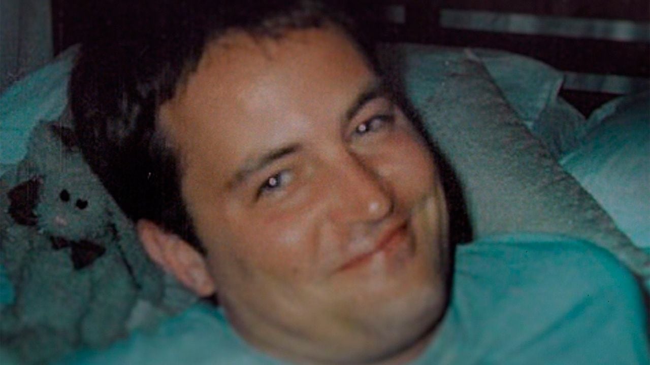 La vida de Matthew Perry detrás de las risas: Netflix lanzó una serie documental
